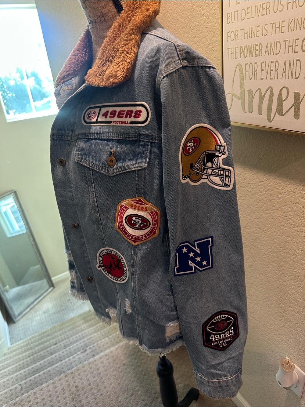Light Blue Denim Jean Jacket with Tan Sherpa Collar - 49ers Patch Design - Picture 3 of 4